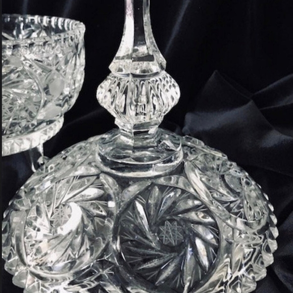 VINTAGE BOHEMIAM CRYSTAL DISH - Picture 6 of 7